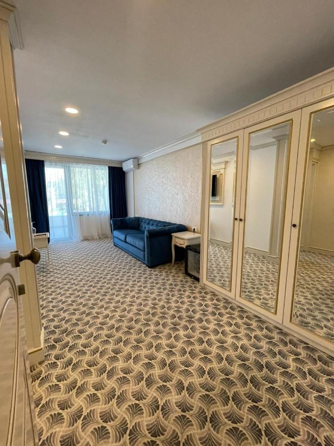 Grand Hotel Caraiman Neptun Extérieur photo